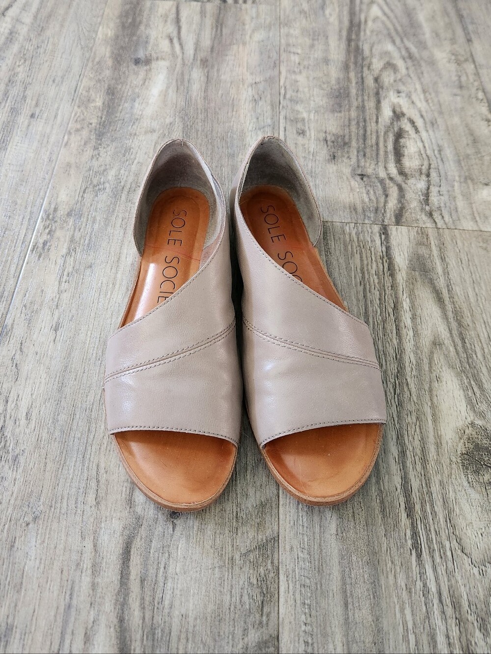Sole Society Women's Taupe Leather Open-Toe Flat Sandals Size 37-6.5